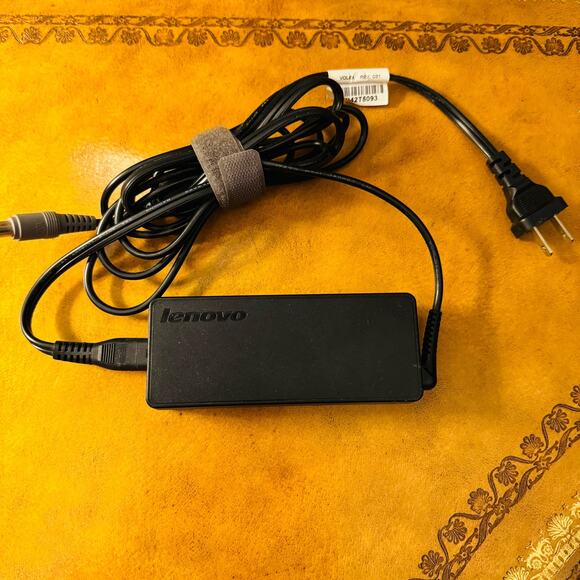 45N0308 ADLX90NLT2A 90W 20V Lenovo ThinkPad Power AC Adapter Cord - Picture 5 of 6